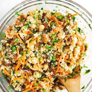 Moroccan-Chickpea-and-Quinoa-Power-Salad Feature Image1